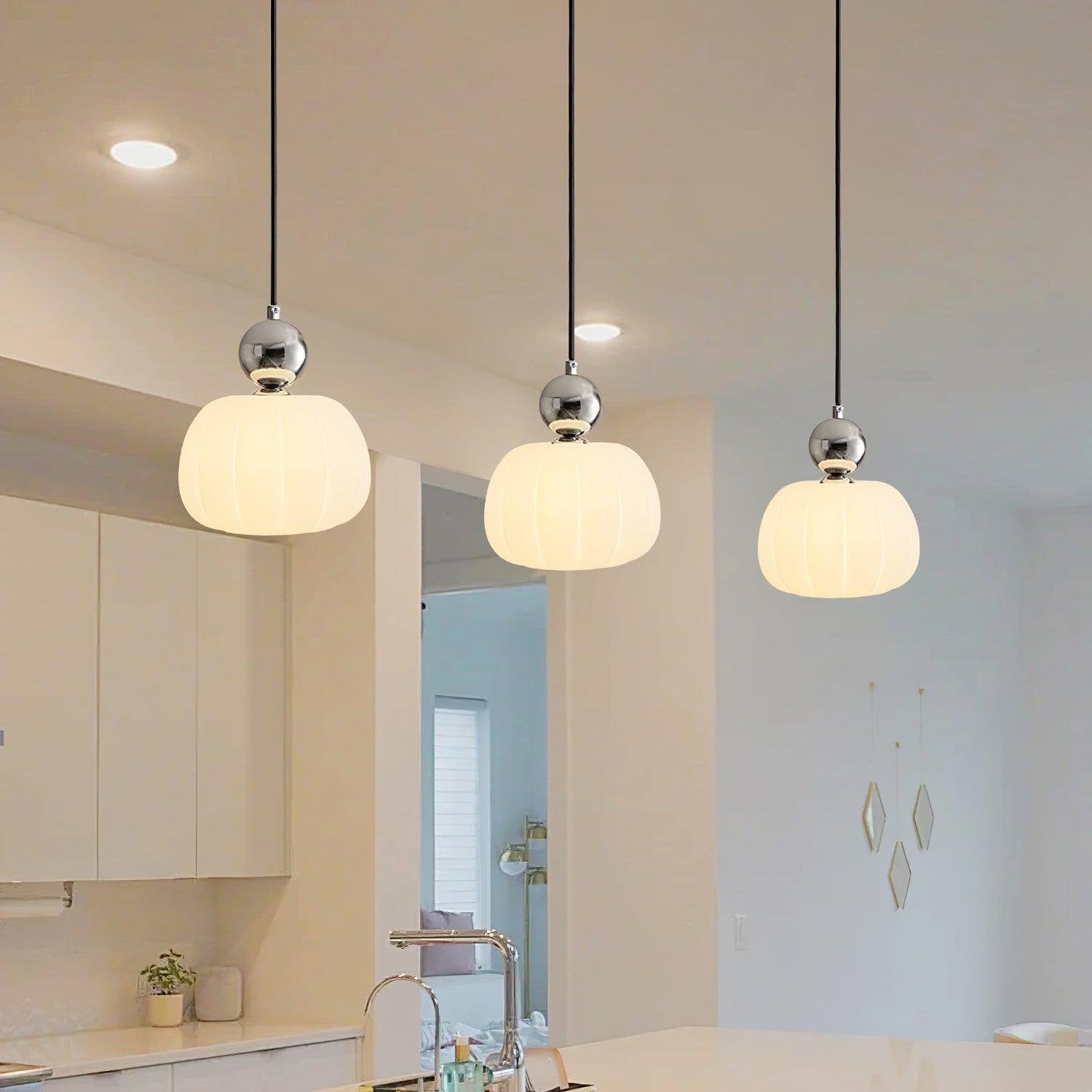 Yedra Pendant Lamp, Contemporary Resin Ceiling Light, Organic Round Hanging Lamp for Dining Room, Living Room and Bedroom