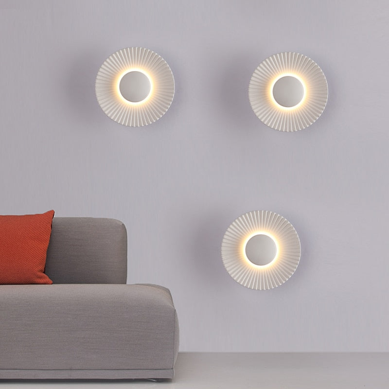 Hasna SunRay Wall Lamp, Minimalist Brushed Metal Sunburst Sconce, Concealed Fitting Wall Light for Living Room, Bedroom and Hallway